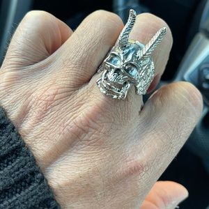 Starling silver ring